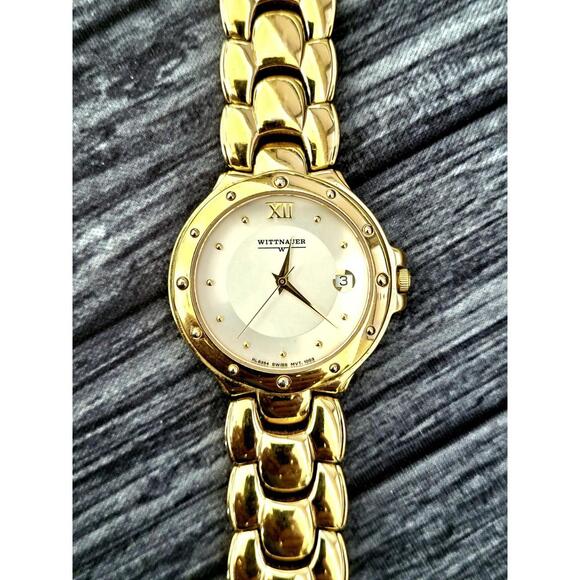 Rare Vintage Wittnauer Mens Swiss Watch Sapphire Crystal